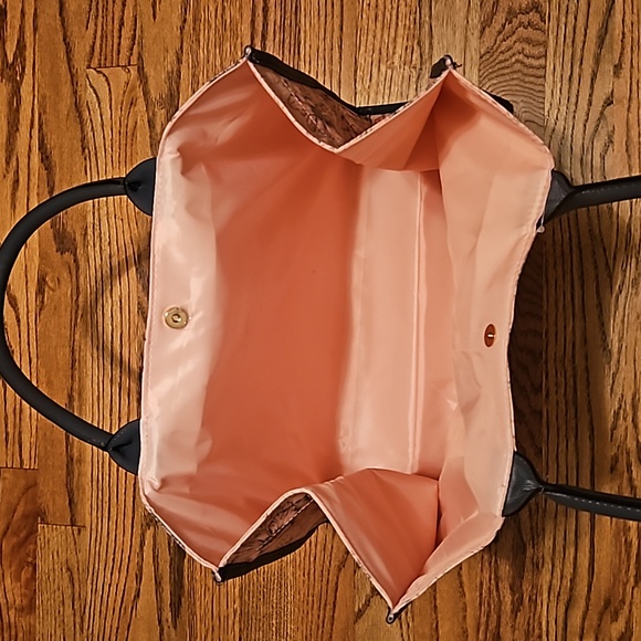 Victoria's Secret book floral bag - Picture 2 of 5